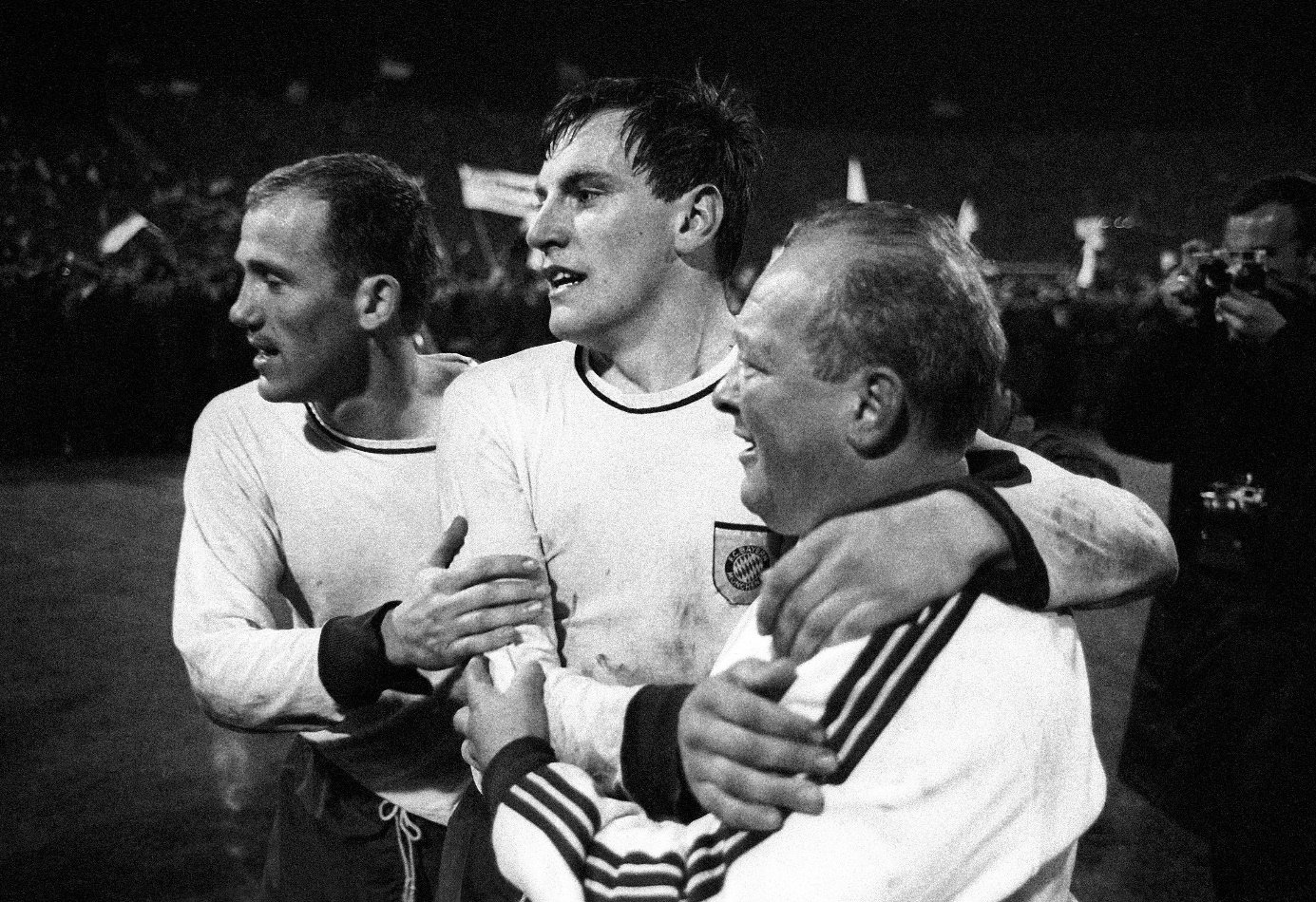 Franz Roth trifft am 31.05.1967 im Cup der Pokalsieger