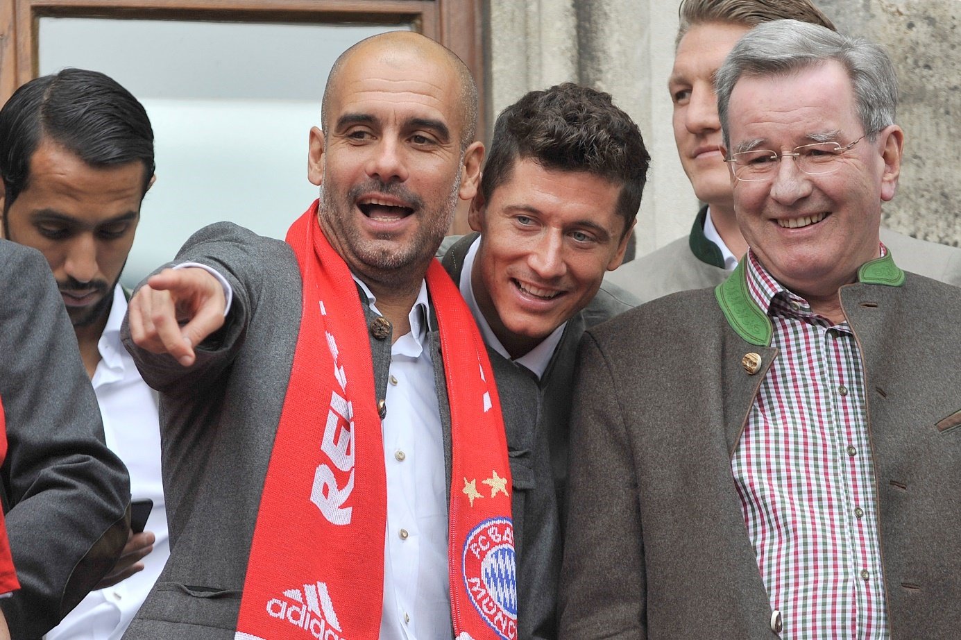 Pep Guardiola, Robert Lewandowski und Uli Hoeneß während der Pep-Ära